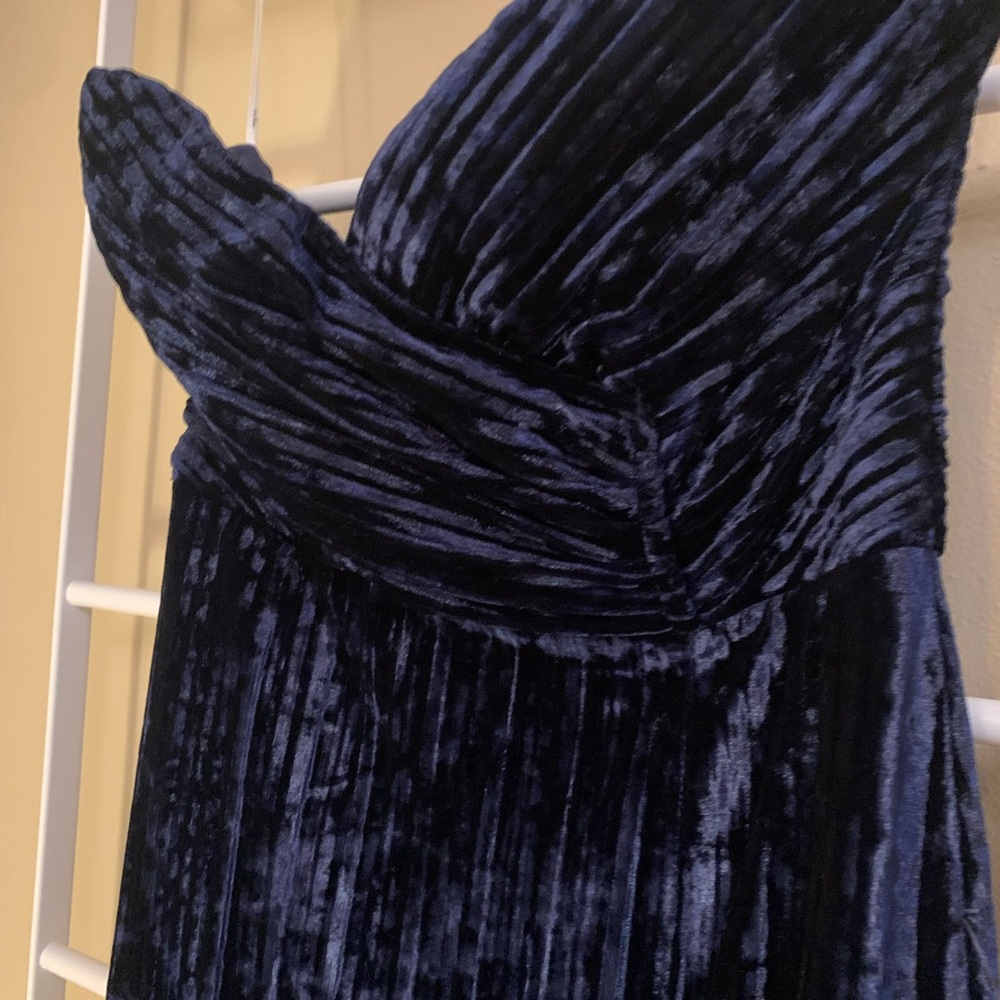 Lulus deep blue velvet gown